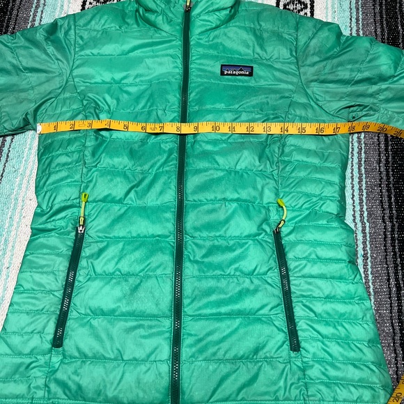 Patagonia Puffy Down Jacket (XS) - Picture 5 of 6